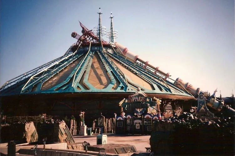 Terug in de tijd naar de opening Euro Disney.